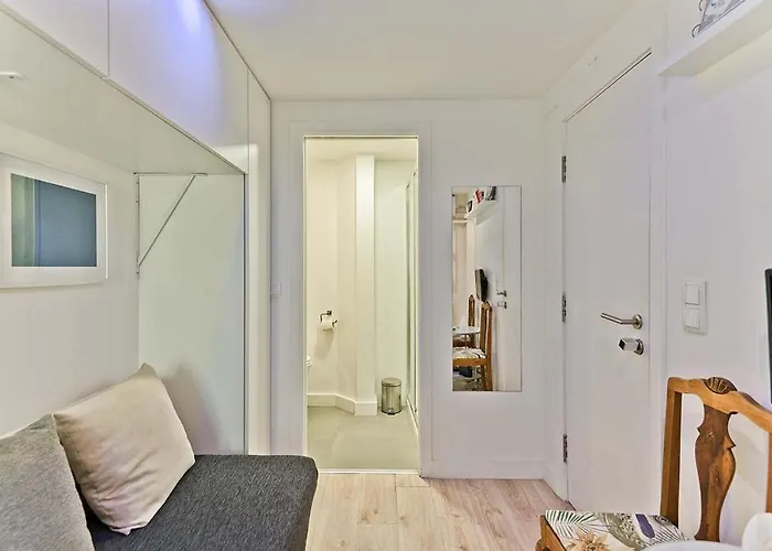 Bmyguest - Fado Apartament *