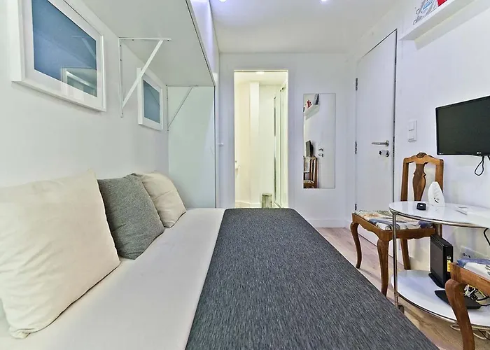 Bmyguest - Fado Apartament *